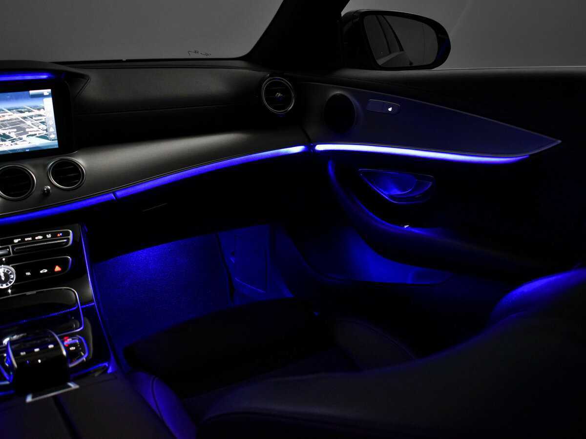 Купить Mercedes-Benz E-Класс с пробегом. Фото: #20