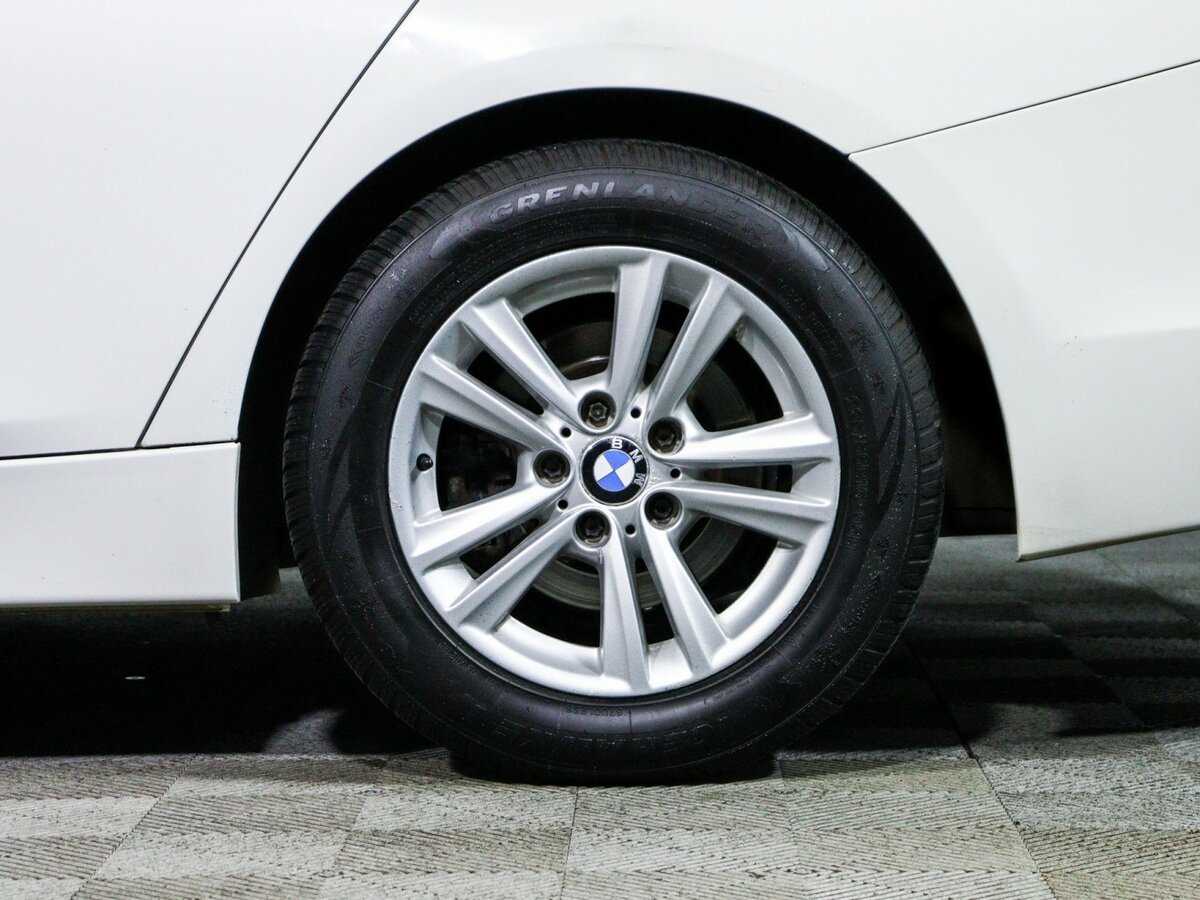 Купить BMW 3 серии с пробегом. Фото: #12