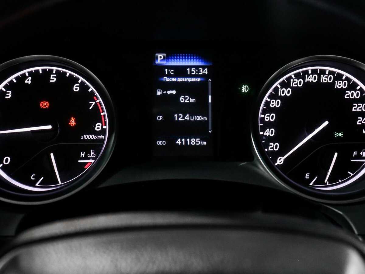 Купить Toyota Camry с пробегом. Фото: #7