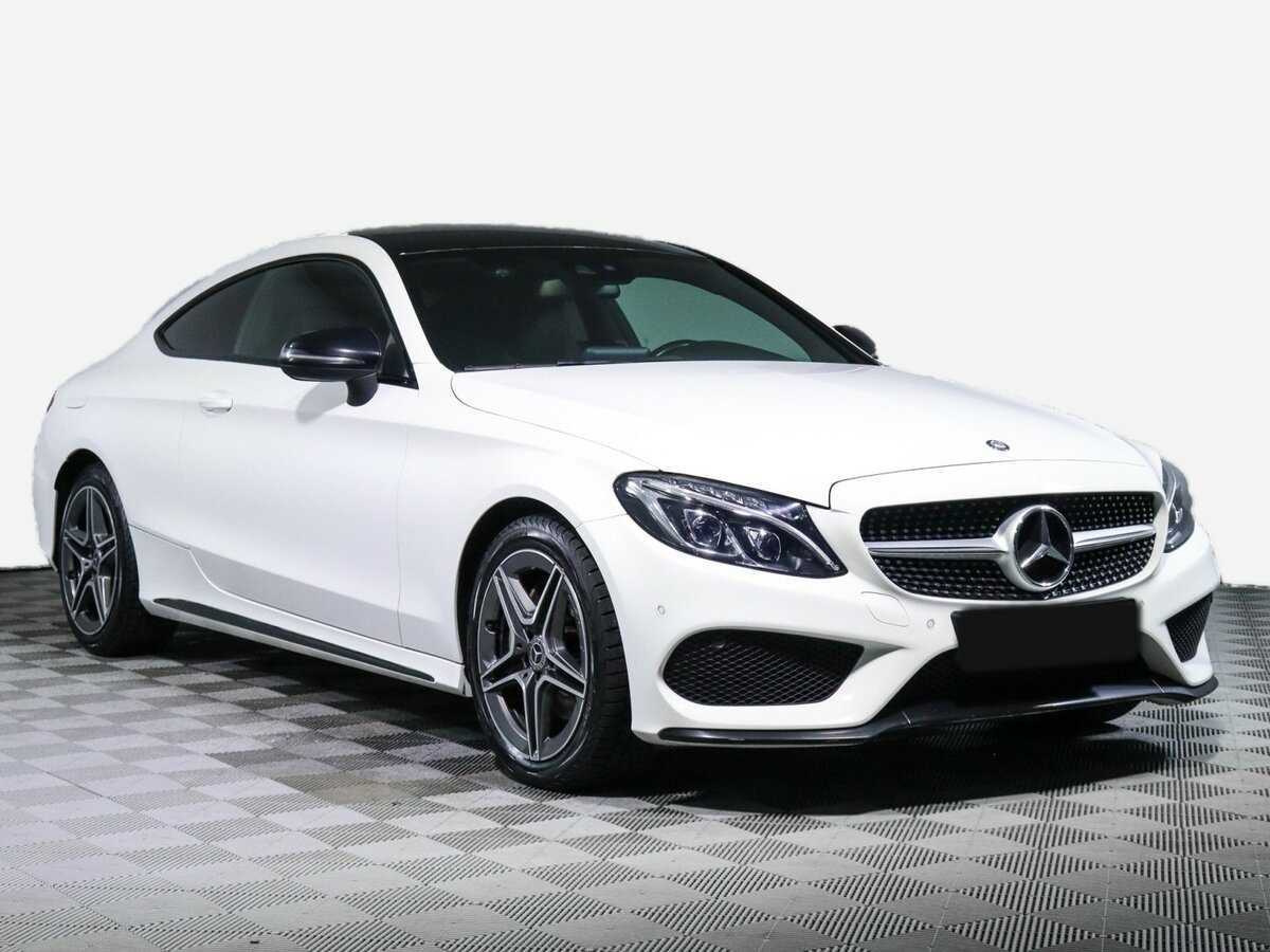 Купить Mercedes-Benz C-Класс с пробегом. Фото: #2