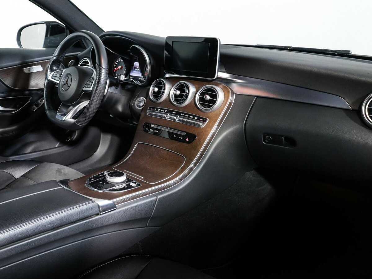 Купить Mercedes-Benz C-Класс с пробегом. Фото: #5