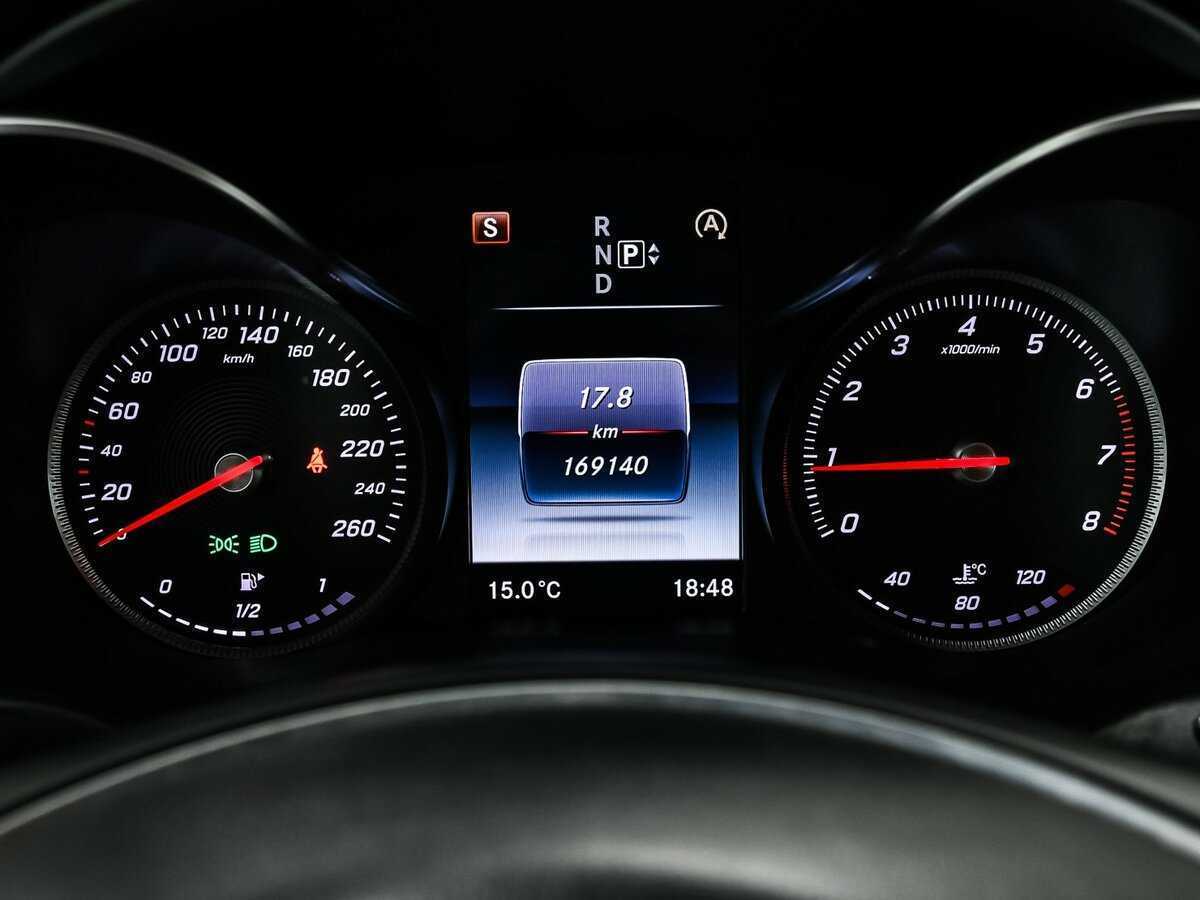 Купить Mercedes-Benz C-Класс с пробегом. Фото: #9