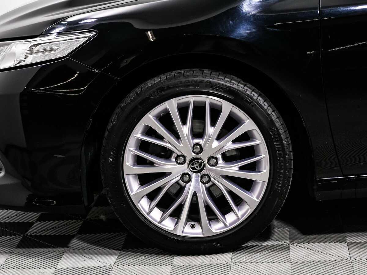 Купить Toyota Camry с пробегом. Фото: #12