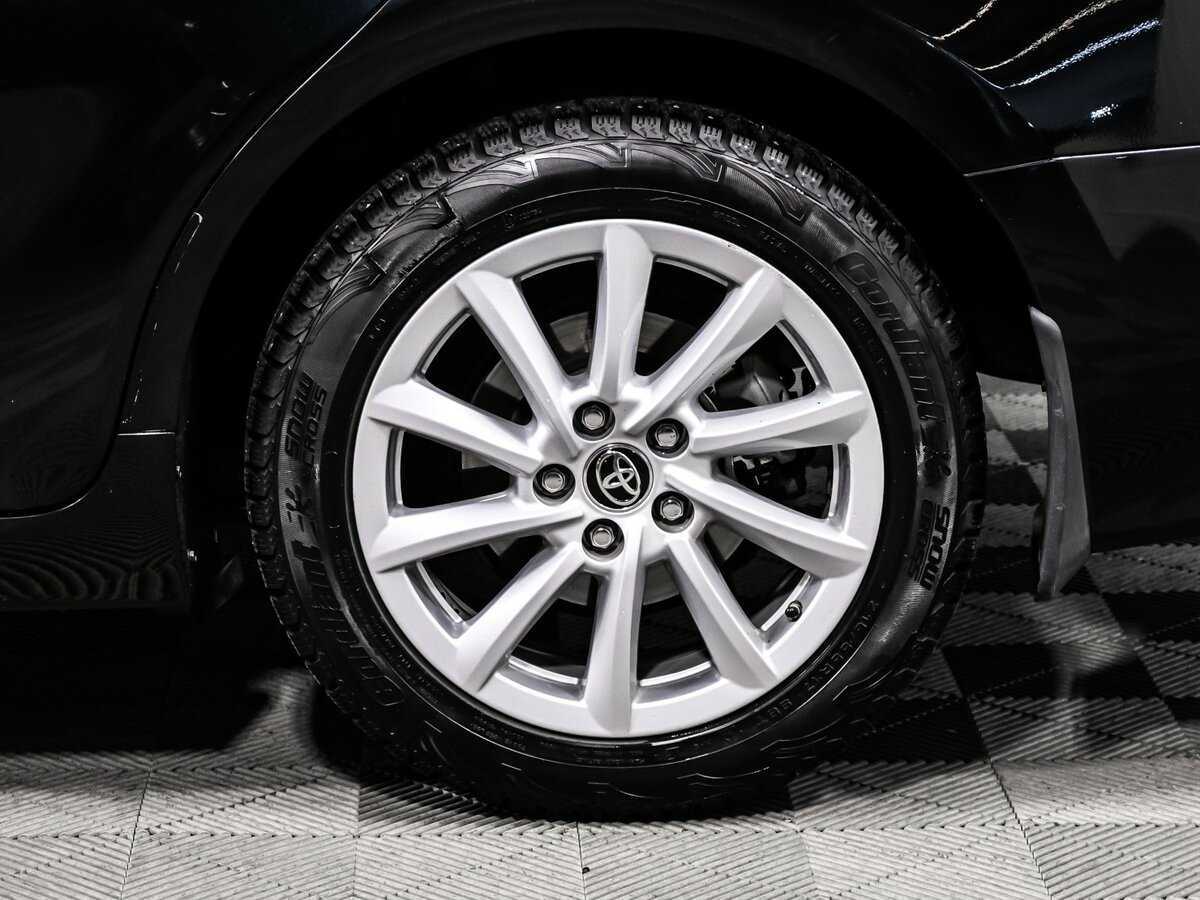 Купить Toyota Camry с пробегом. Фото: #13