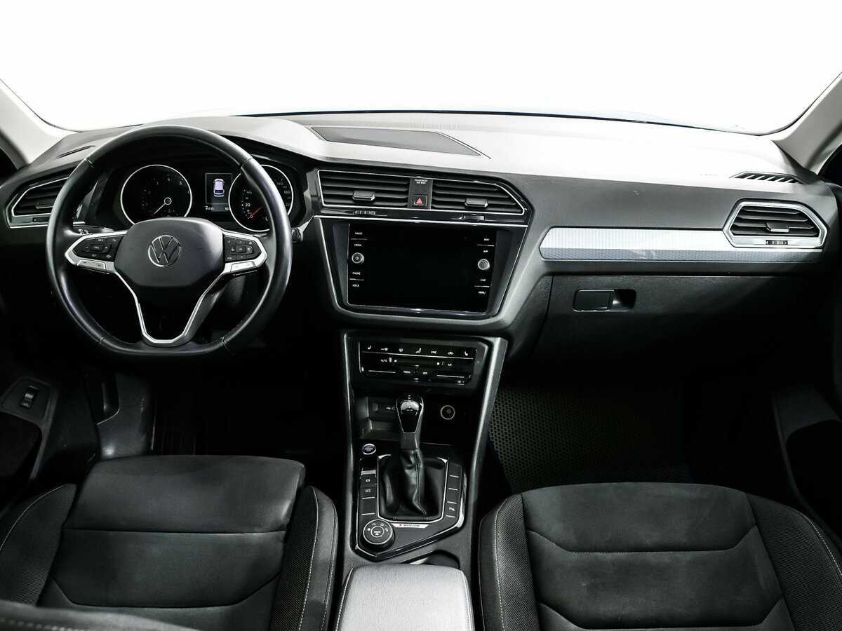 Купить Volkswagen Tiguan с пробегом. Фото: #10