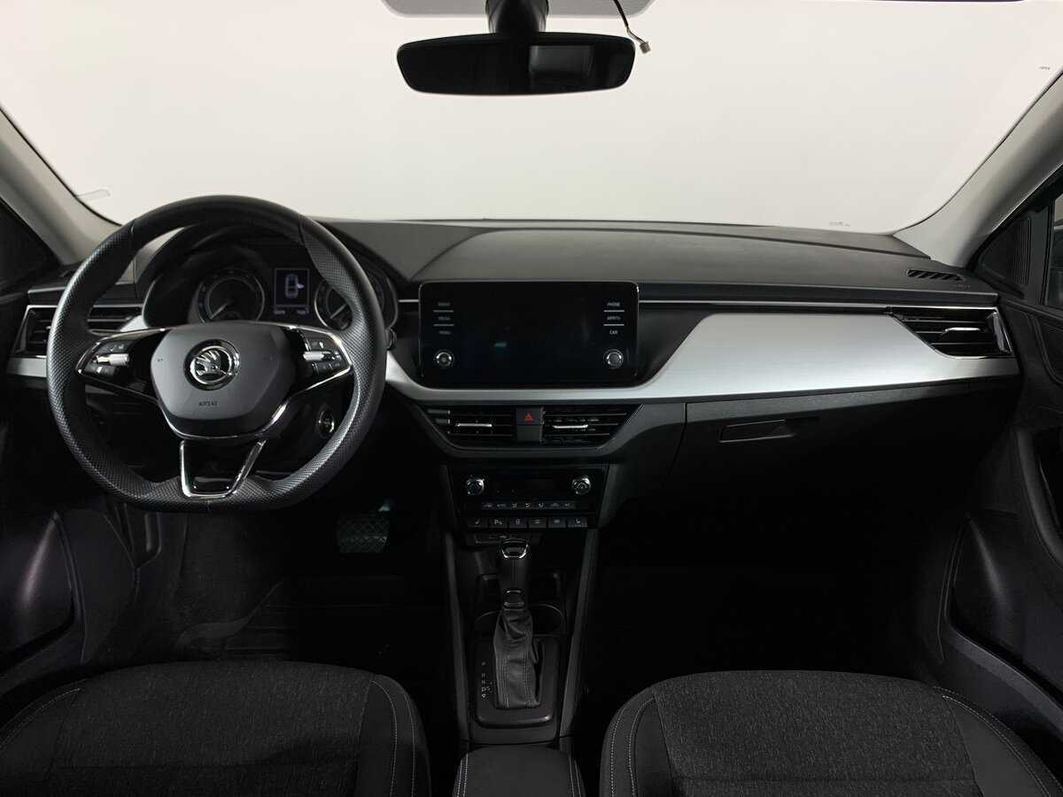 Купить Skoda Rapid с пробегом. Фото: #12