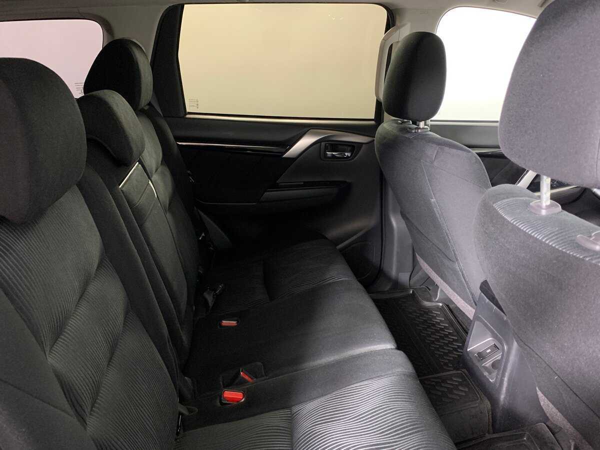 Купить Mitsubishi Pajero Sport с пробегом. Фото: #17