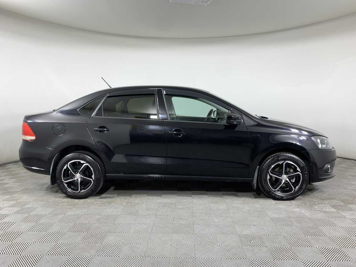 Купить Volkswagen Polo с пробегом. Фото: #3