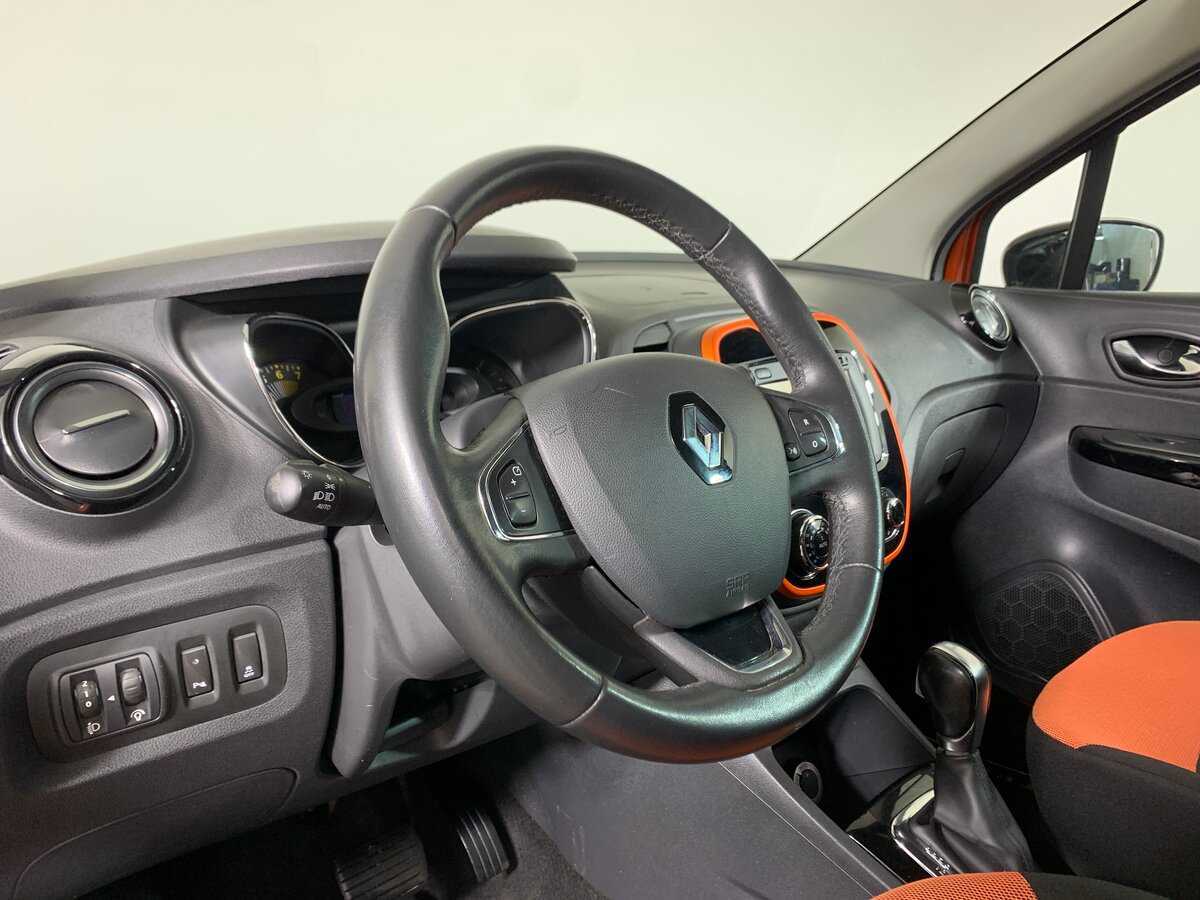 Купить Renault Kaptur с пробегом. Фото: #11