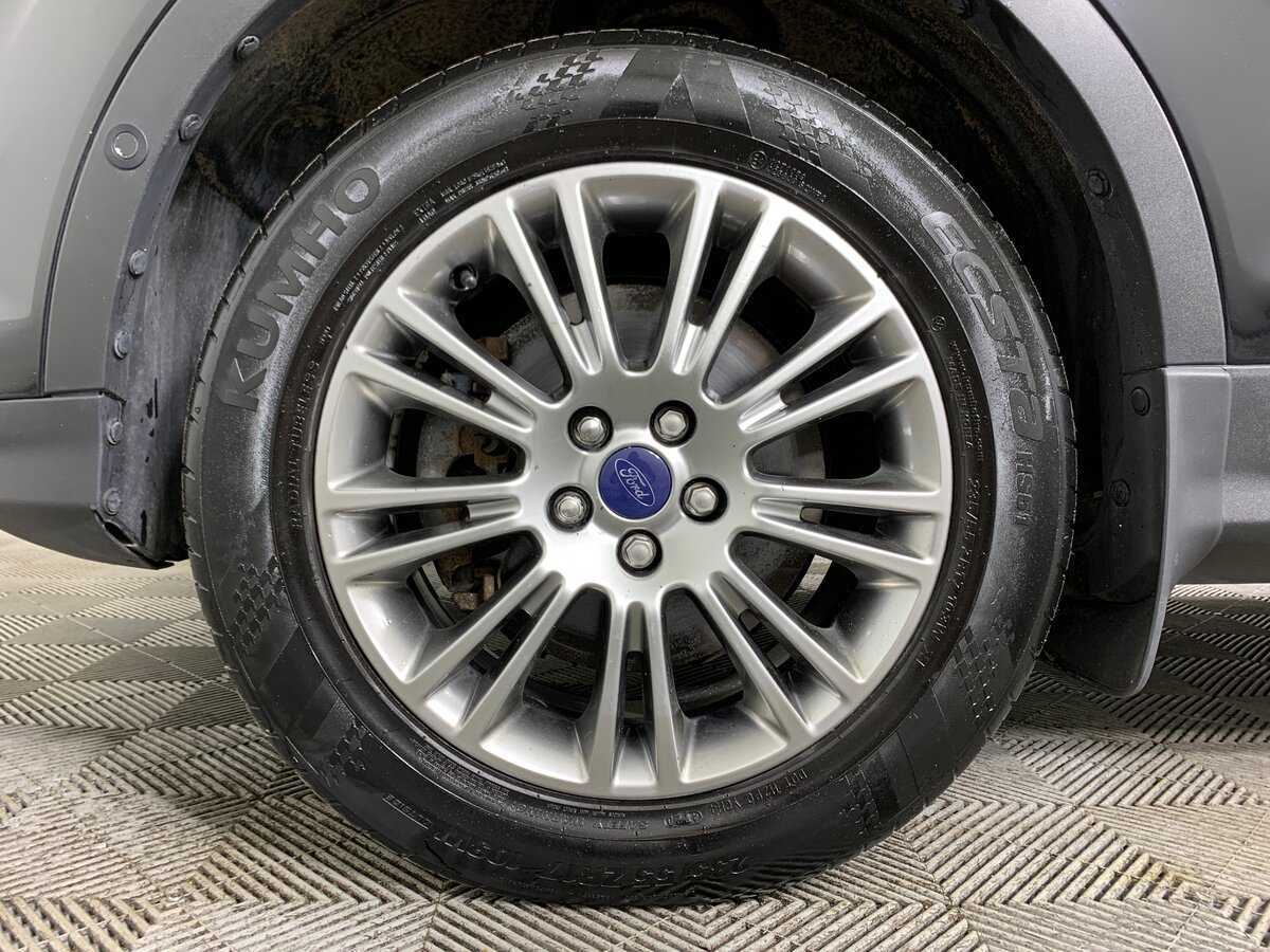 Купить Ford Kuga с пробегом. Фото: #8