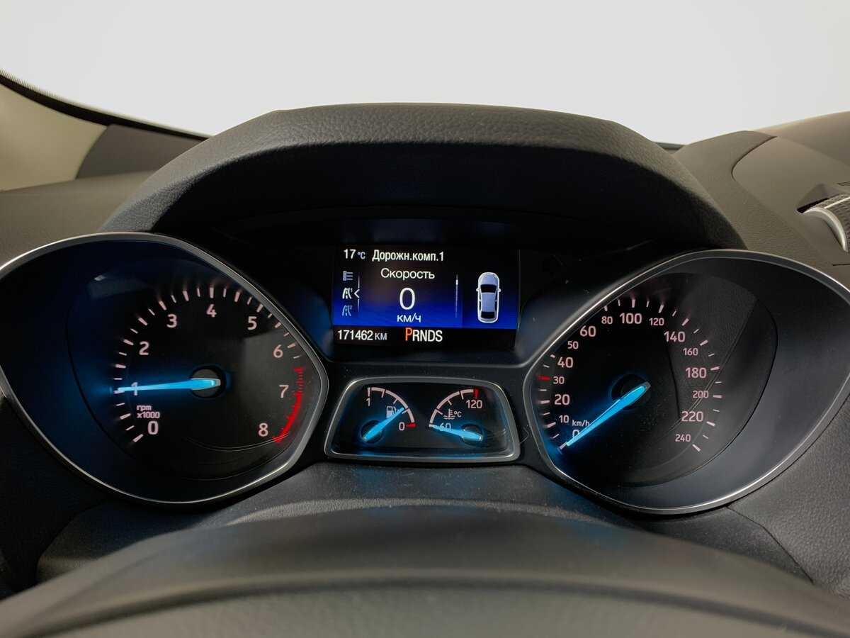 Купить Ford Kuga с пробегом. Фото: #14