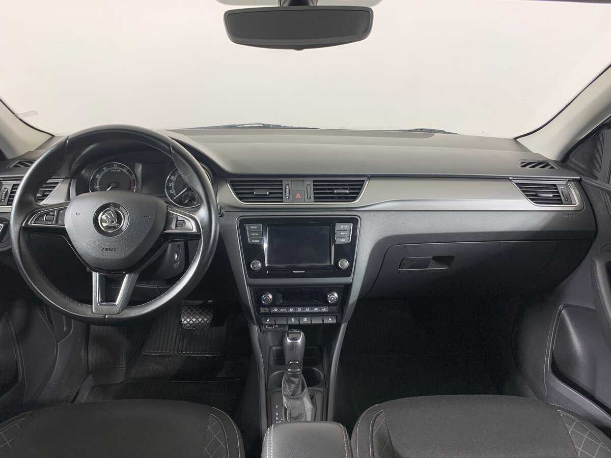 Купить Skoda Rapid с пробегом. Фото: #12