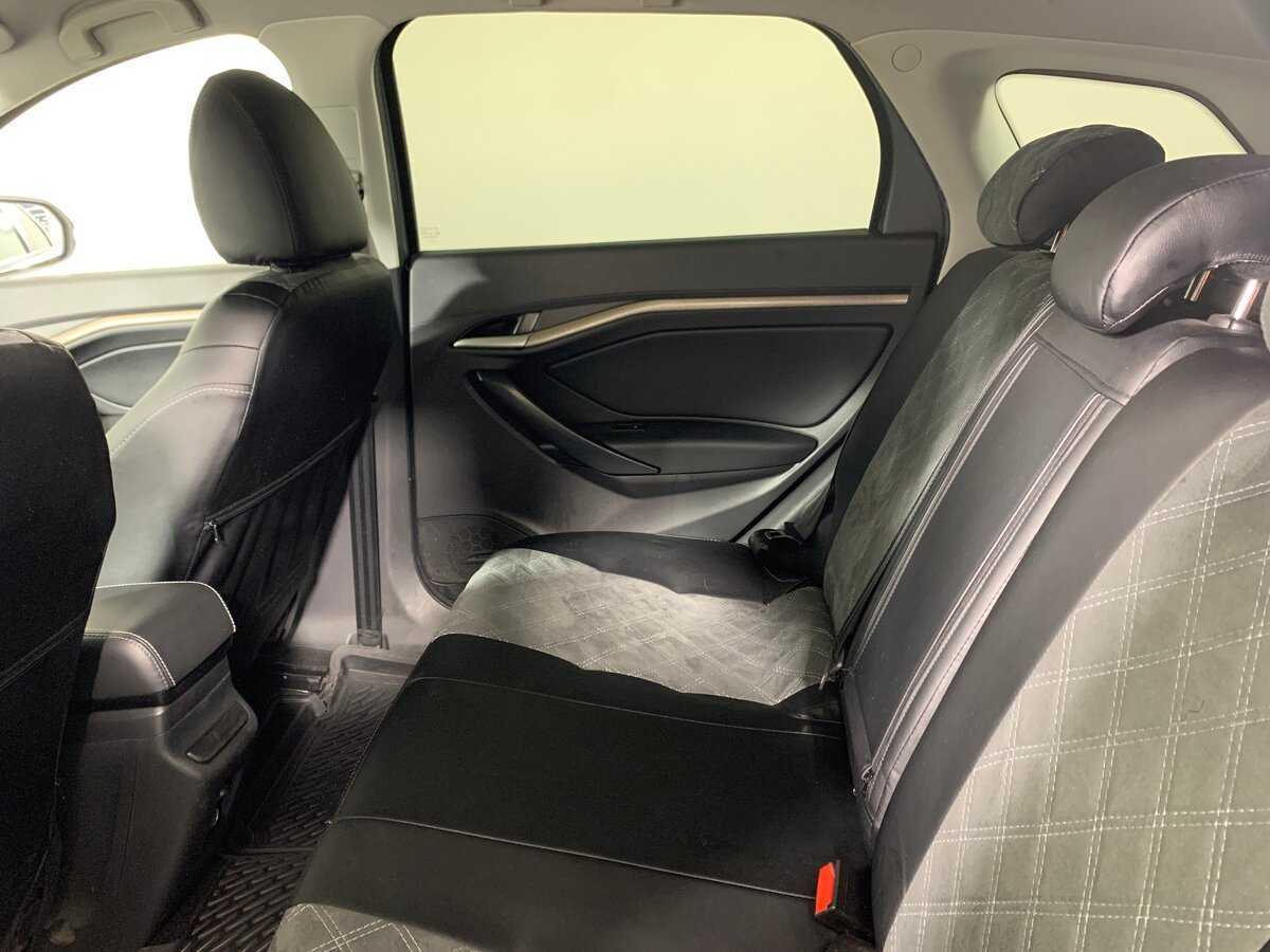 Купить Lada (ВАЗ) Vesta с пробегом. Фото: #18