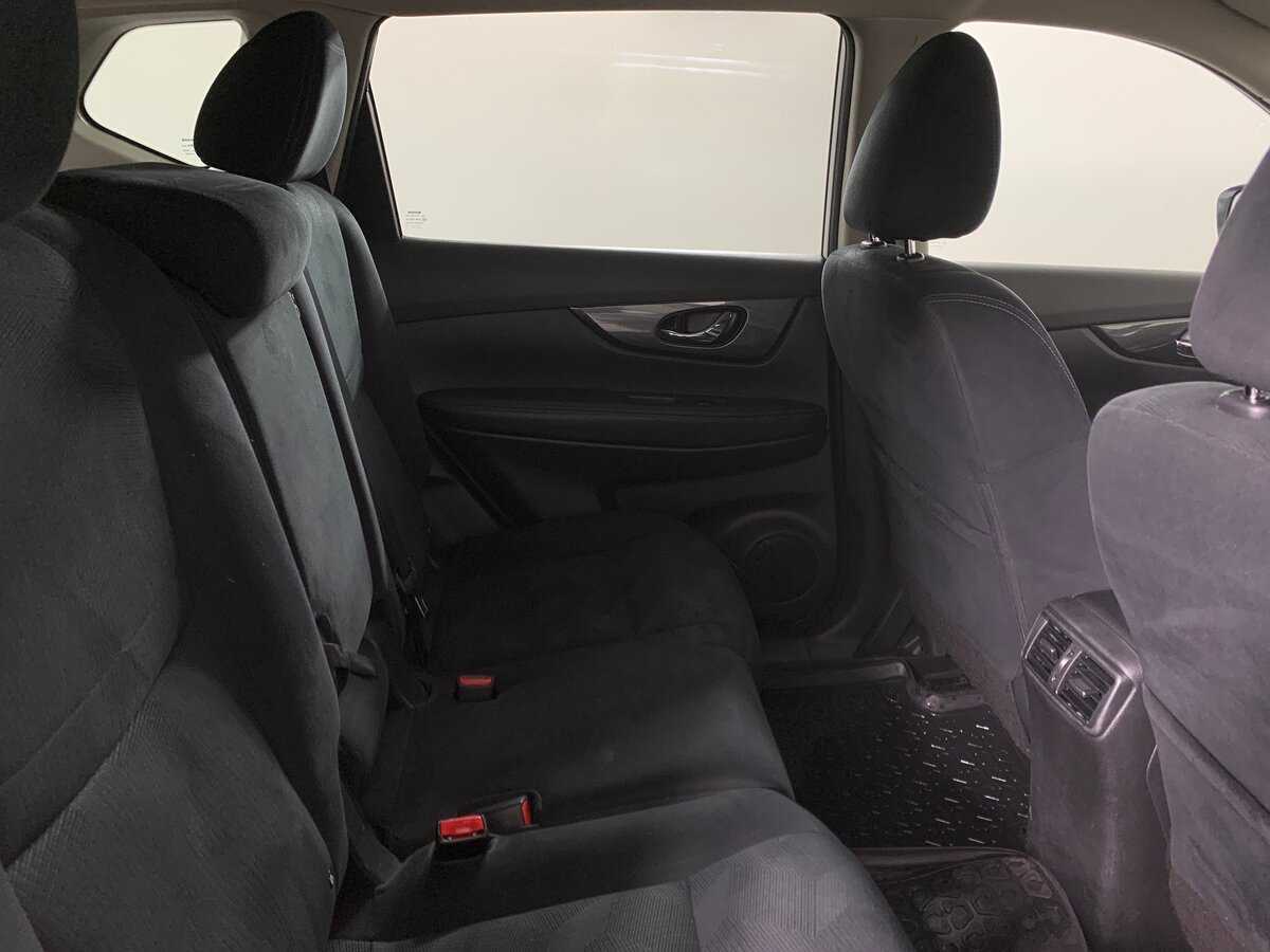 Купить Nissan X-Trail с пробегом. Фото: #17