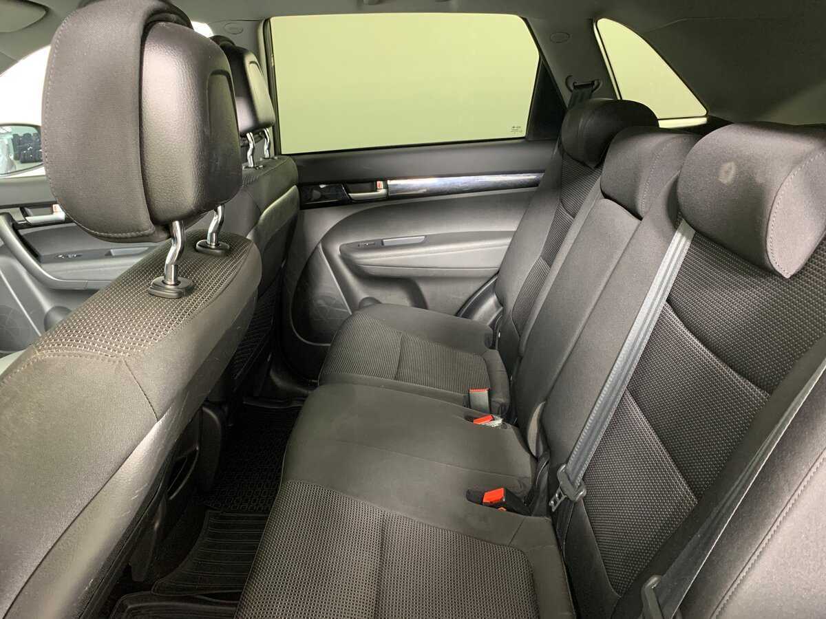 Купить Kia Sorento с пробегом. Фото: #18