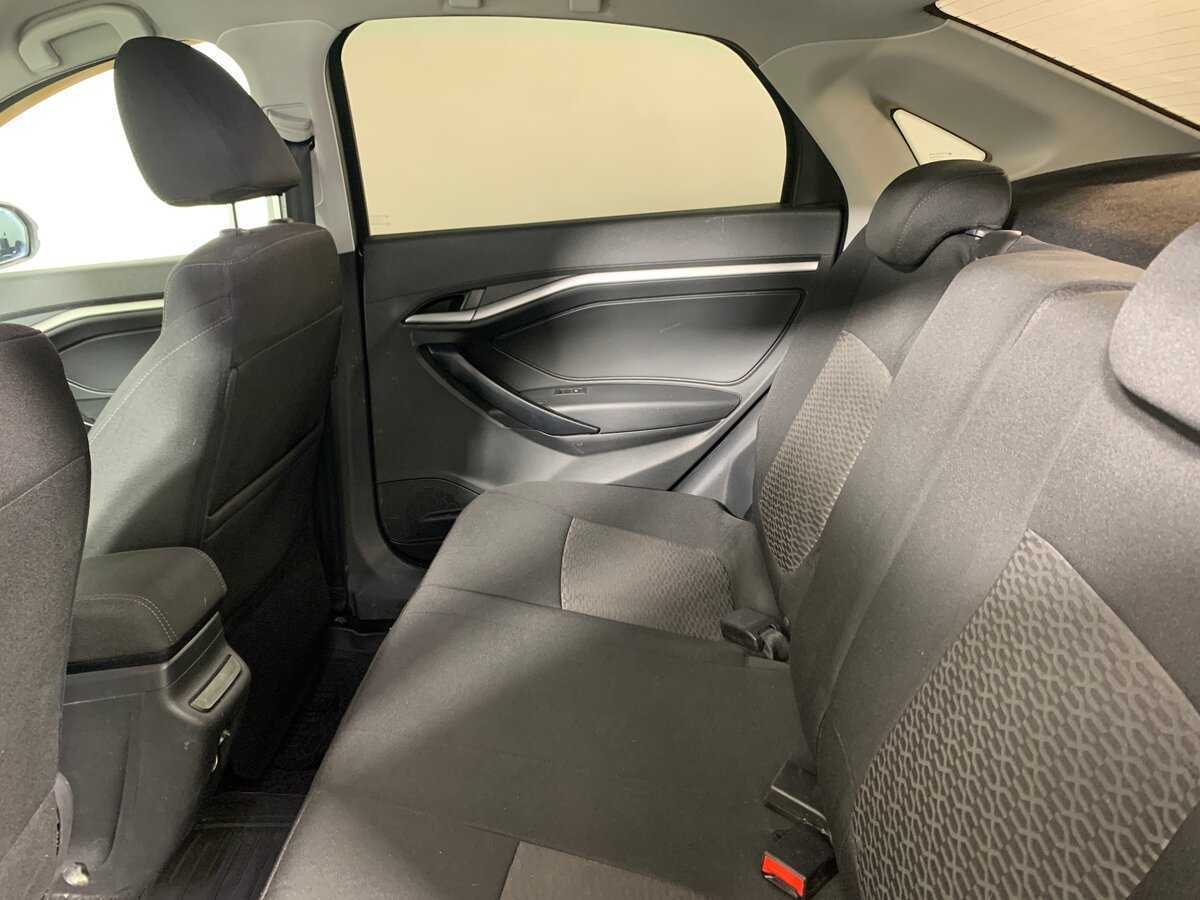 Купить Lada (ВАЗ) Vesta с пробегом. Фото: #18