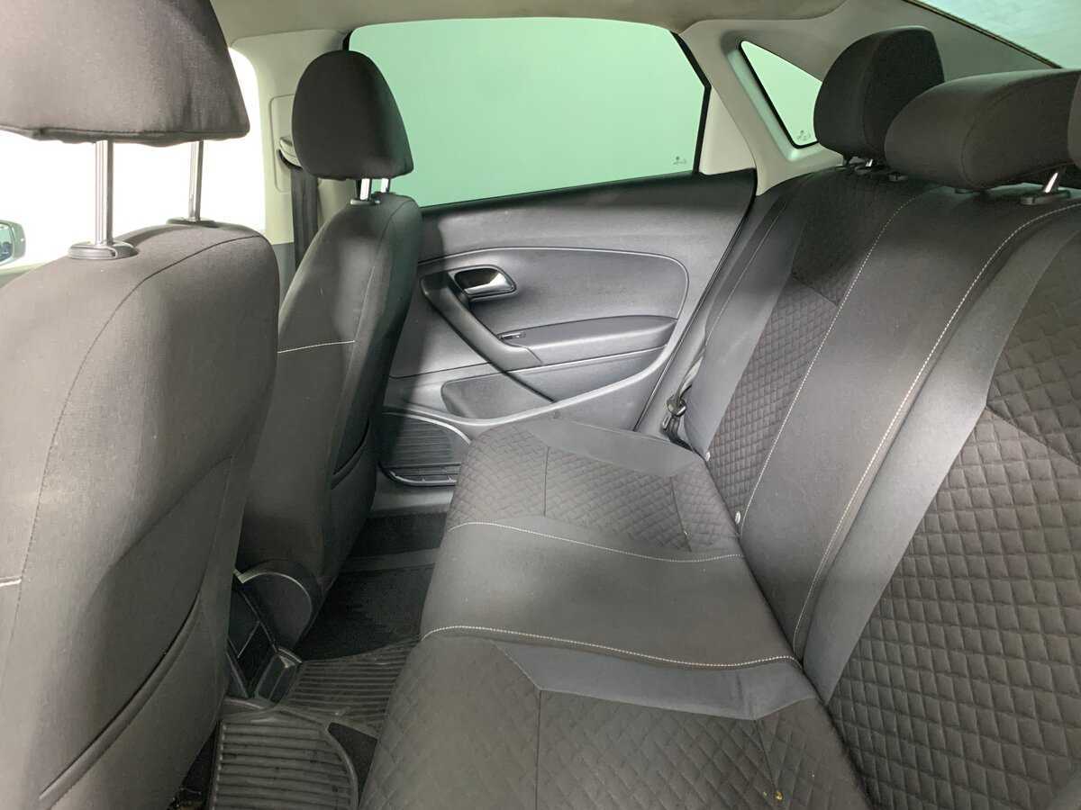 Купить Volkswagen Polo с пробегом. Фото: #18