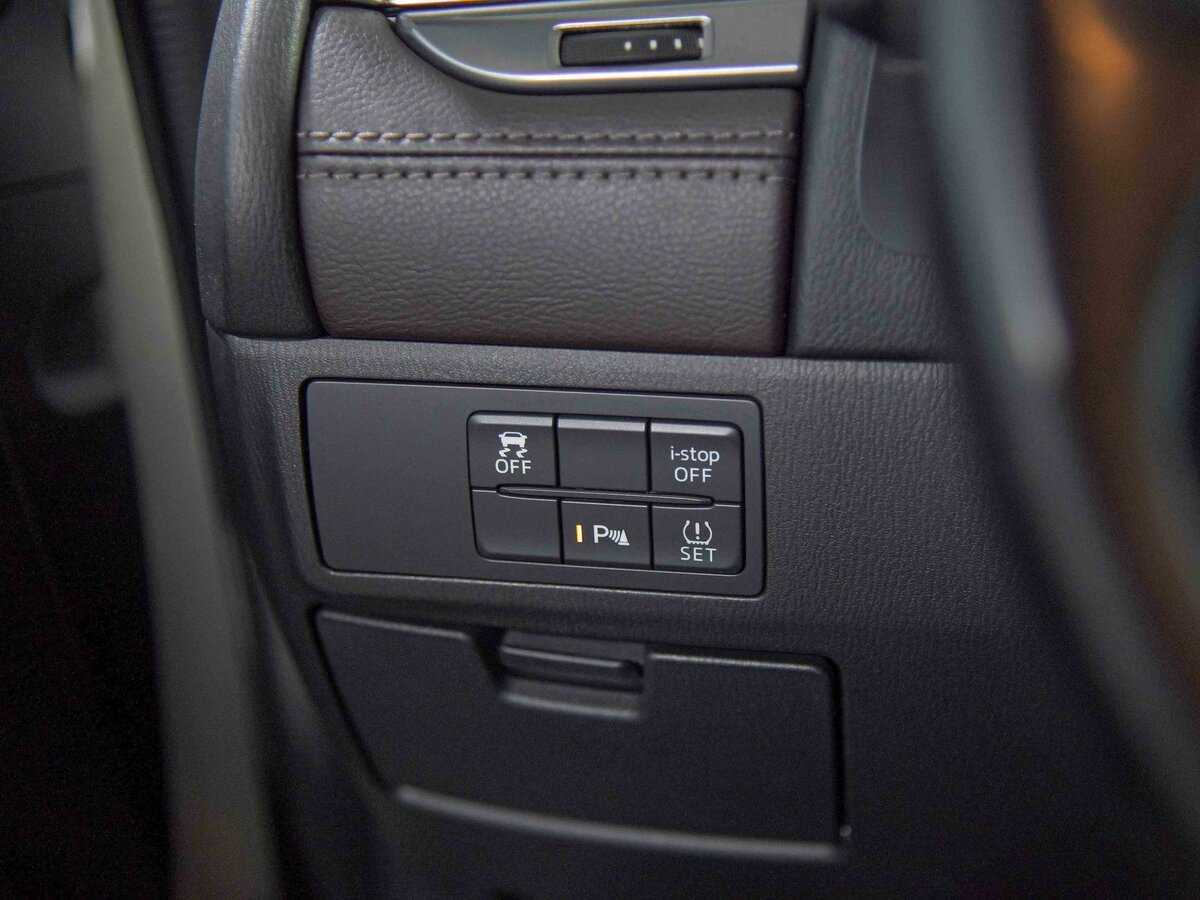 Купить Mazda 6 с пробегом. Фото: #14