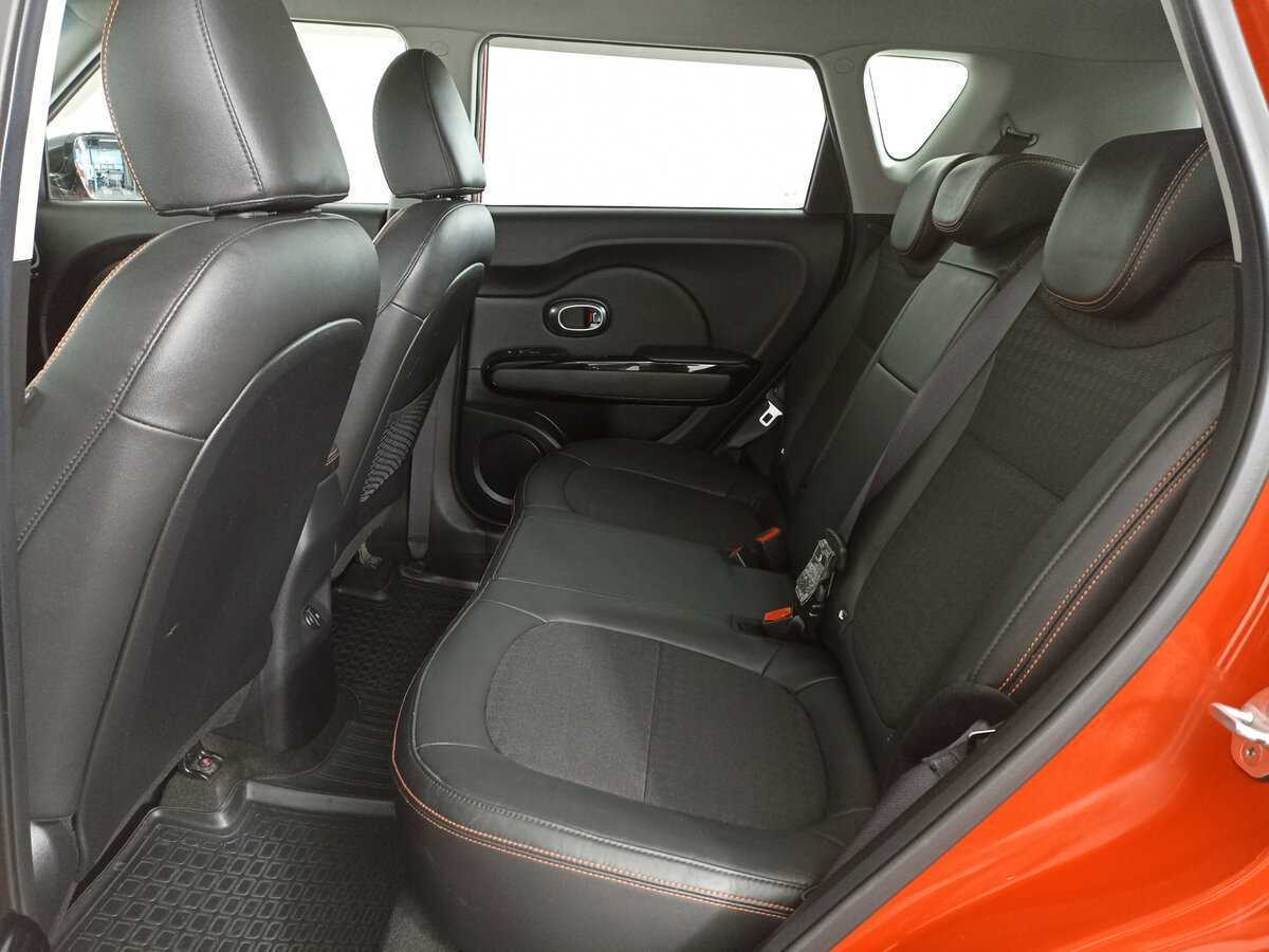 Купить Kia Soul с пробегом. Фото: #11