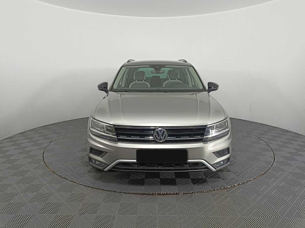 Купить Volkswagen Tiguan с пробегом. Фото: #1