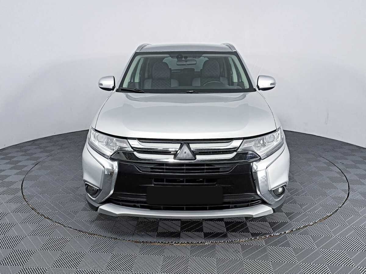 Купить Mitsubishi Outlander с пробегом. Фото: #1