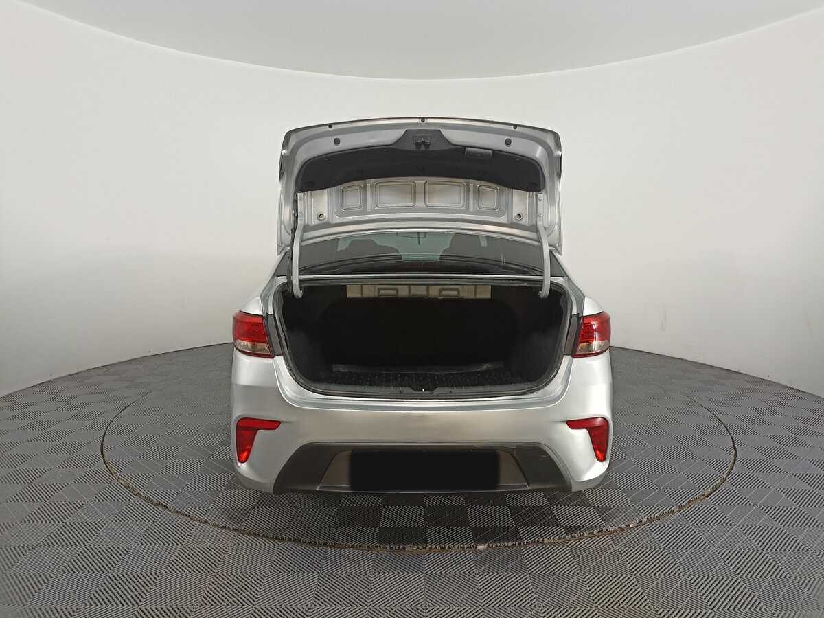 Купить Kia Rio с пробегом. Фото: #9