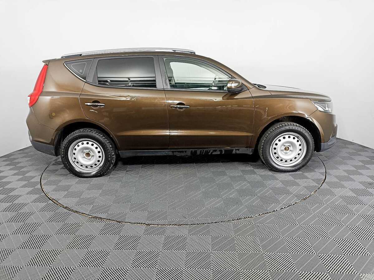Купить Geely Emgrand X7 с пробегом. Фото: #3