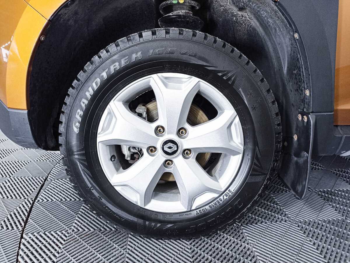 Купить Renault Duster с пробегом. Фото: #17