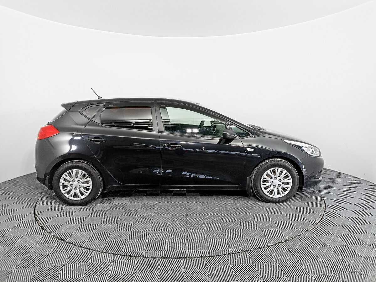 Купить Kia Ceed с пробегом. Фото: #3