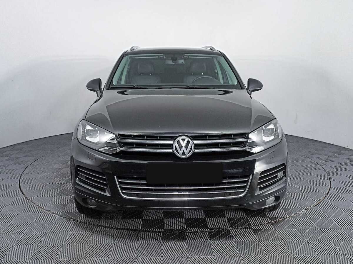 Купить Volkswagen Touareg с пробегом. Фото: #1