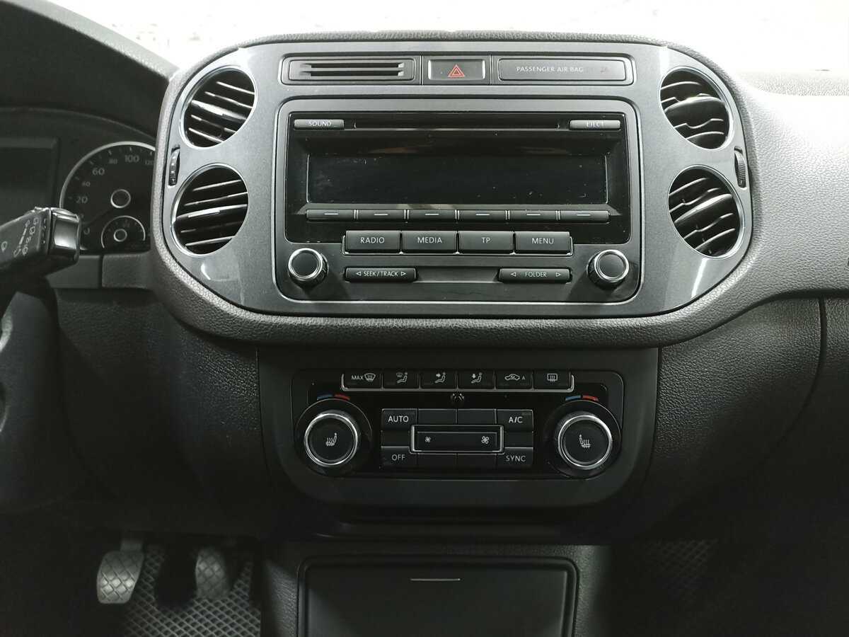 Купить Volkswagen Tiguan с пробегом. Фото: #14