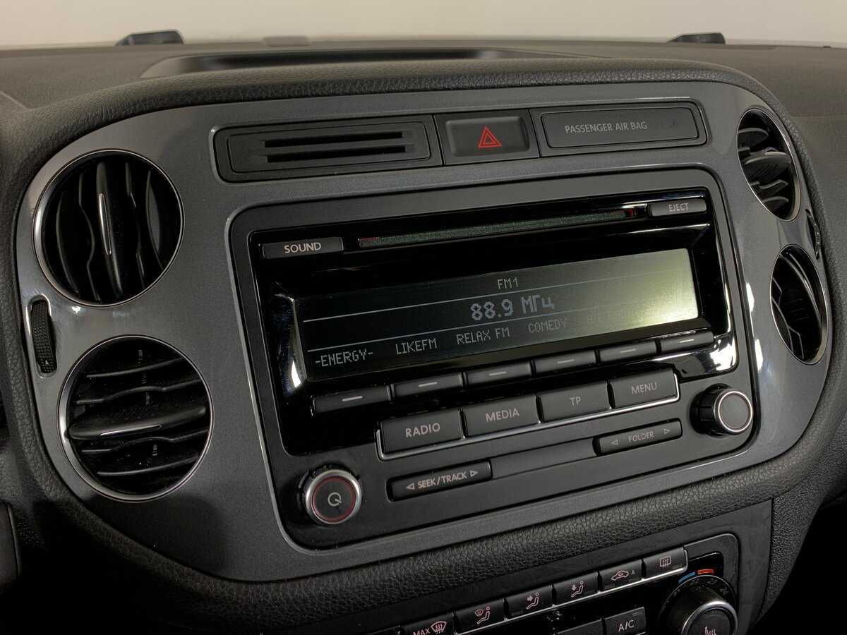 Купить Volkswagen Tiguan с пробегом. Фото: #15