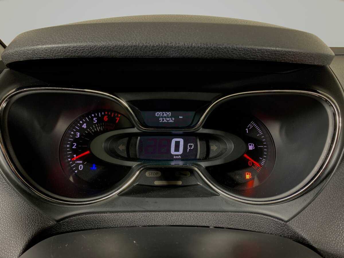 Купить Renault Kaptur с пробегом. Фото: #14