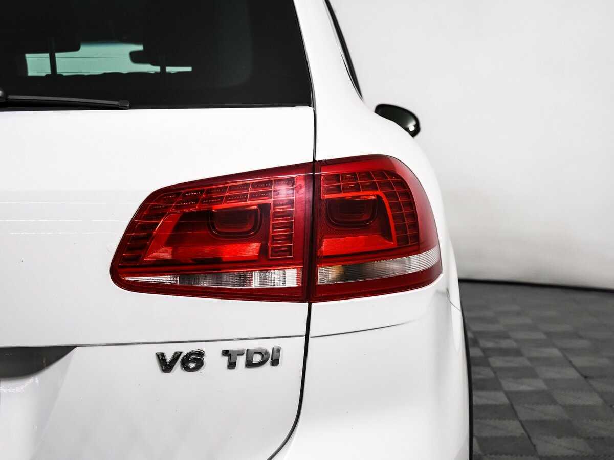Купить Volkswagen Touareg с пробегом. Фото: #15