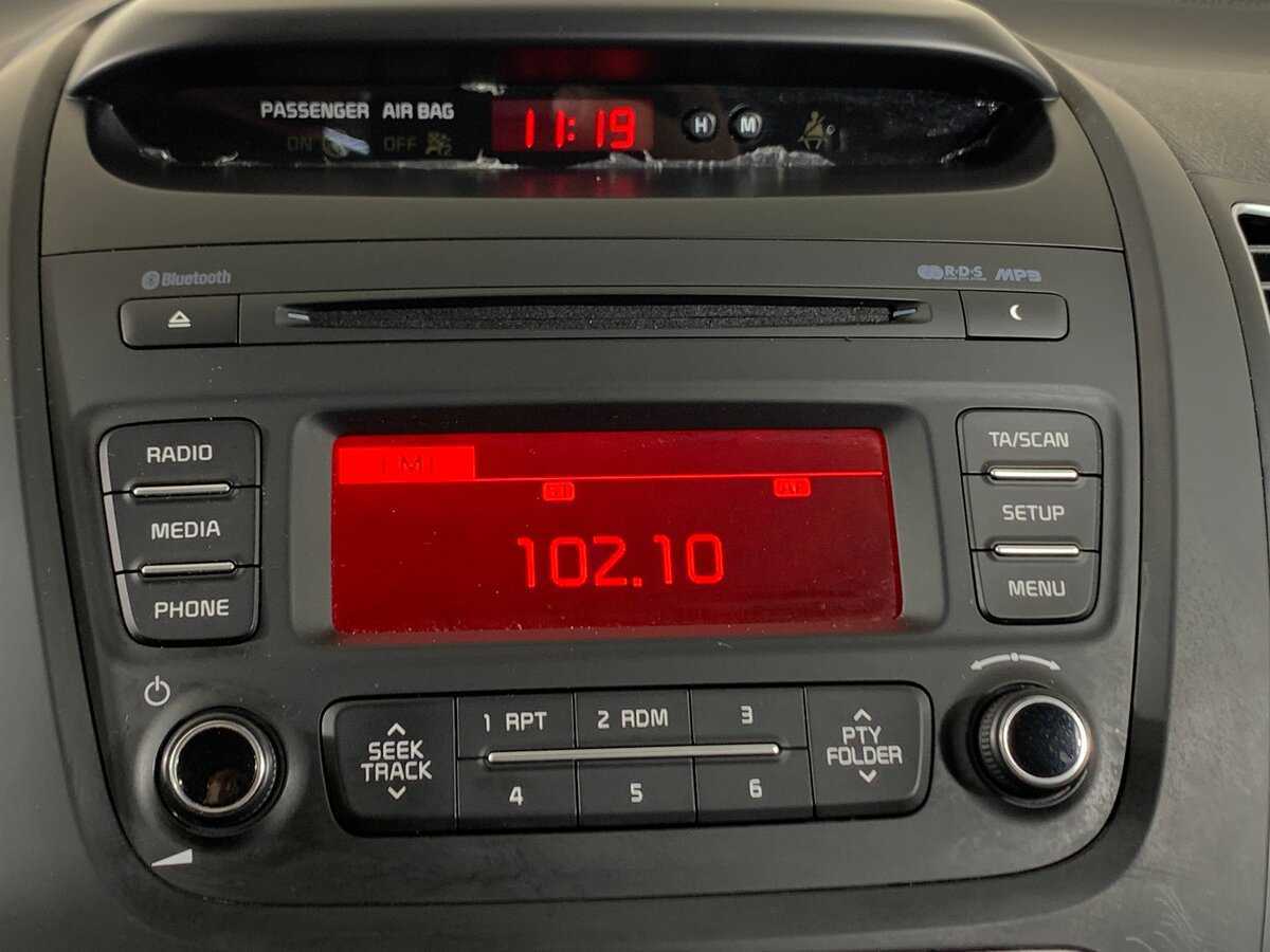 Купить Kia Sorento с пробегом. Фото: #15