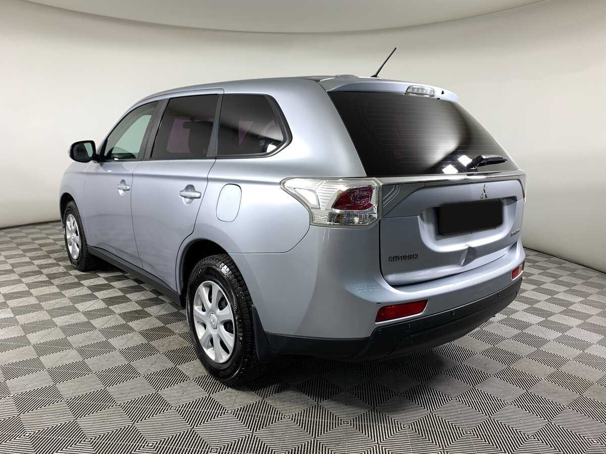 Купить Mitsubishi Outlander с пробегом. Фото: #6