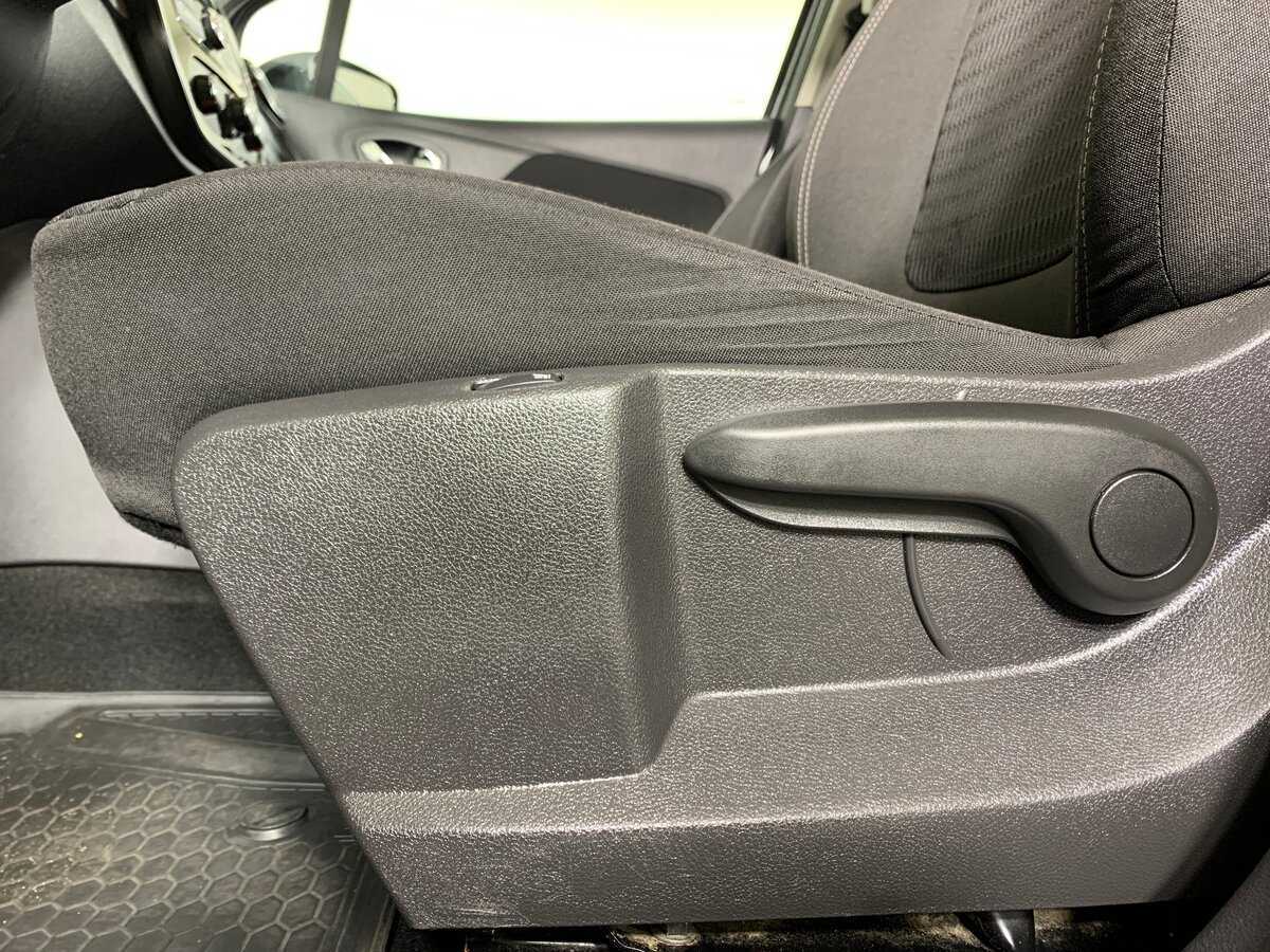 Купить Renault Kaptur с пробегом. Фото: #16