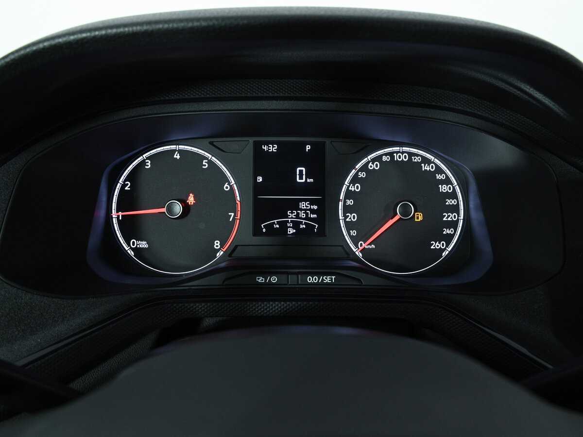 Купить Volkswagen Polo с пробегом. Фото: #7