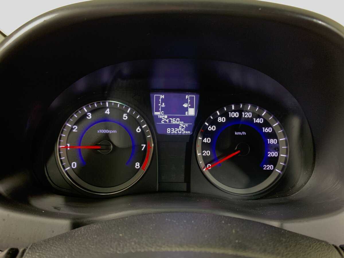 Купить Hyundai Solaris с пробегом. Фото: #14