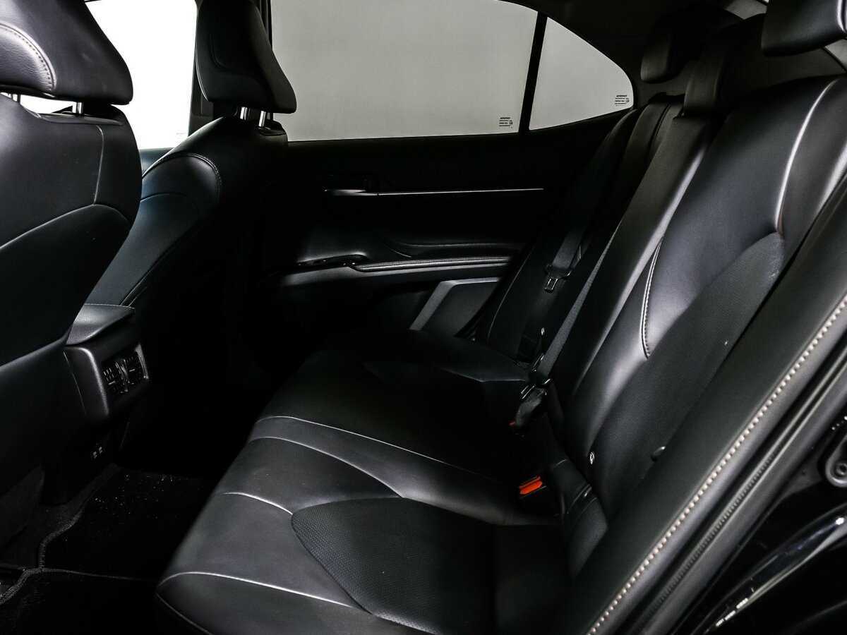Купить Toyota Camry с пробегом. Фото: #12