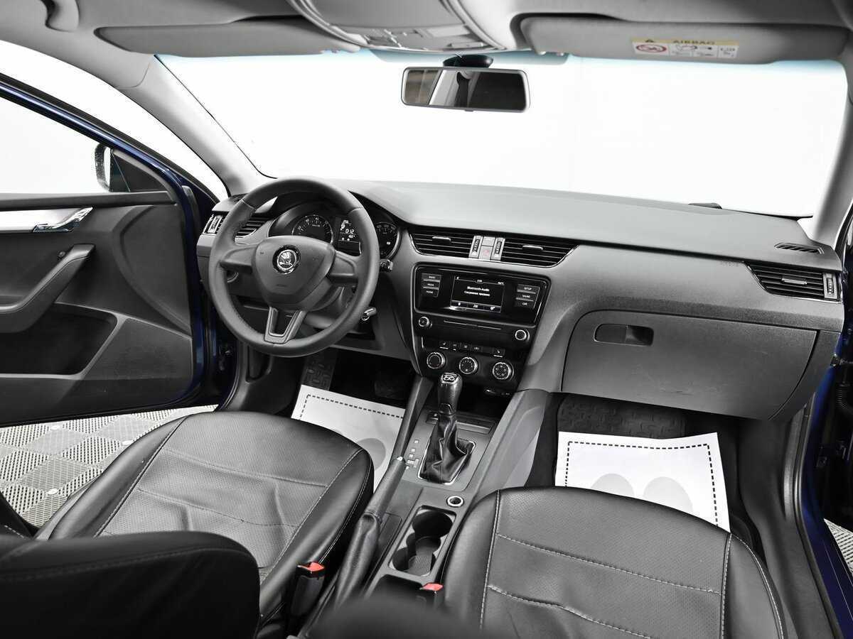 Купить Skoda Octavia с пробегом. Фото: #9