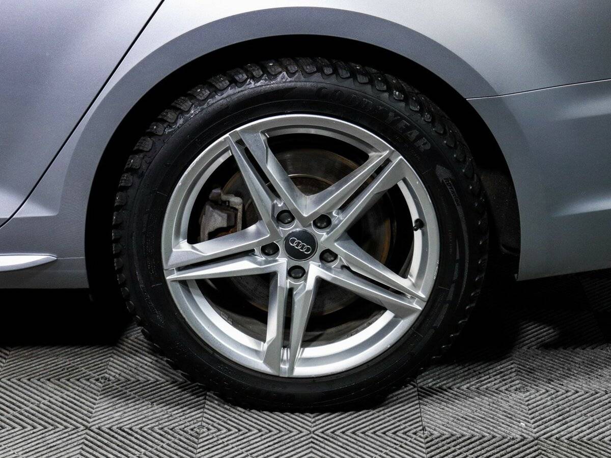 Купить Audi A4 с пробегом. Фото: #11