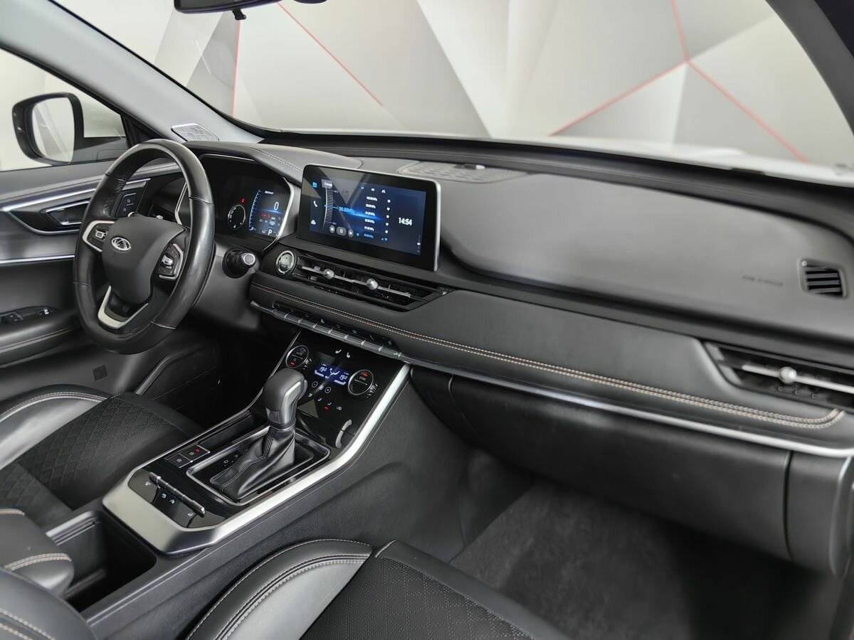 Купить Chery Tiggo 8 с пробегом. Фото: #8