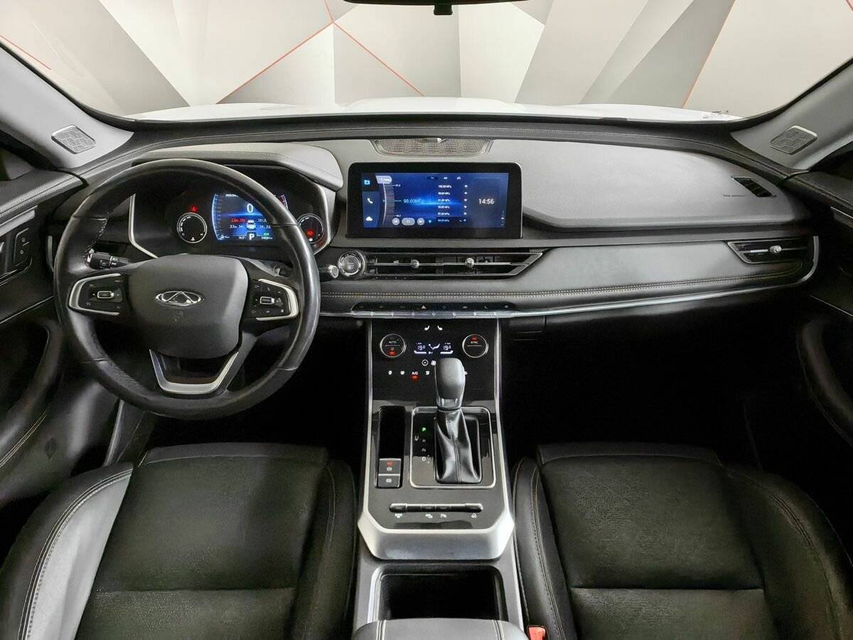 Купить Chery Tiggo 8 с пробегом. Фото: #9