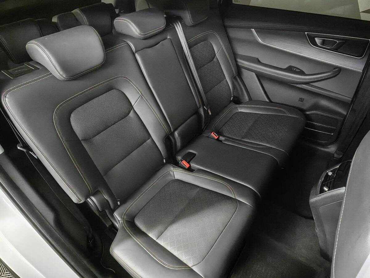 Купить Chery Tiggo 8 с пробегом. Фото: #12