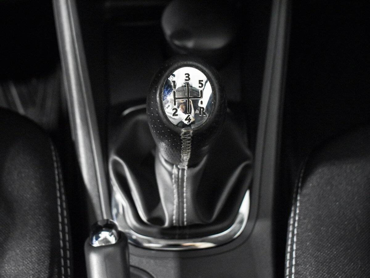 Купить Renault Fluence с пробегом. Фото: #7