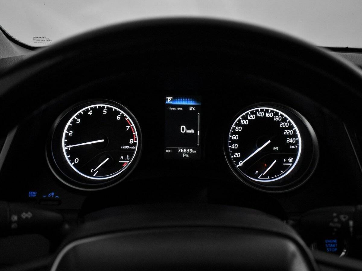 Купить Toyota Camry с пробегом. Фото: #19