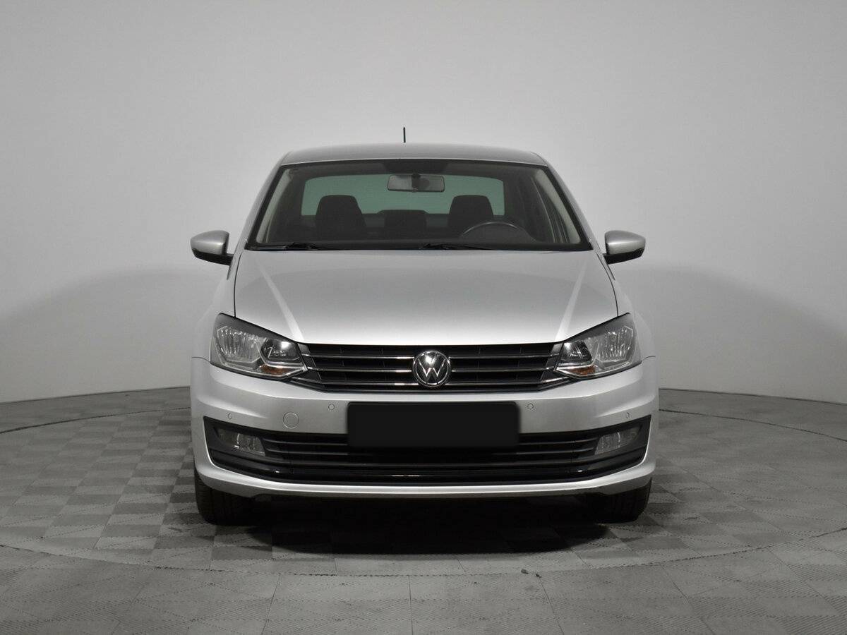 Купить Volkswagen Polo с пробегом. Фото: #1