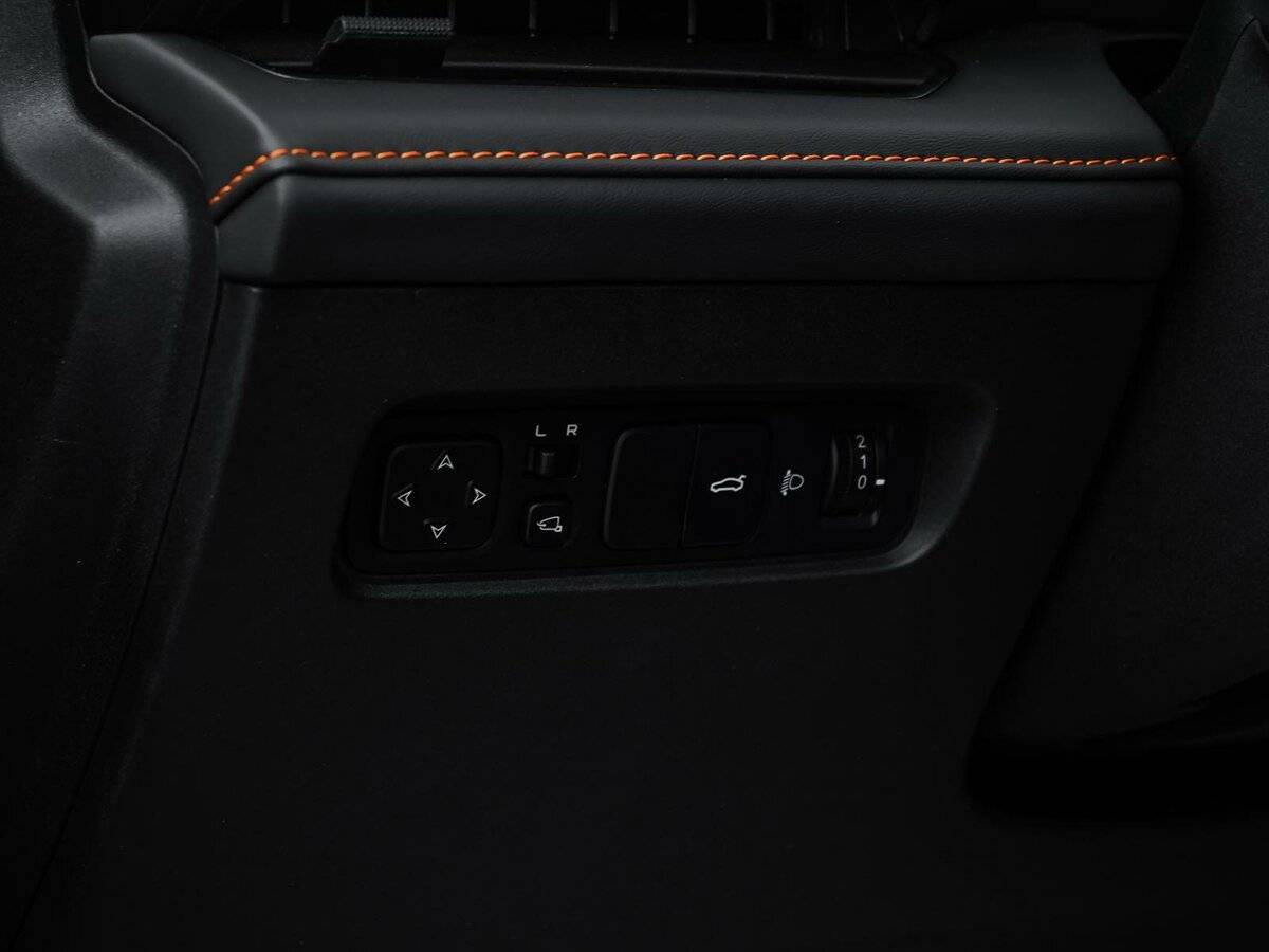 Купить Changan UNI-V с пробегом. Фото: #15