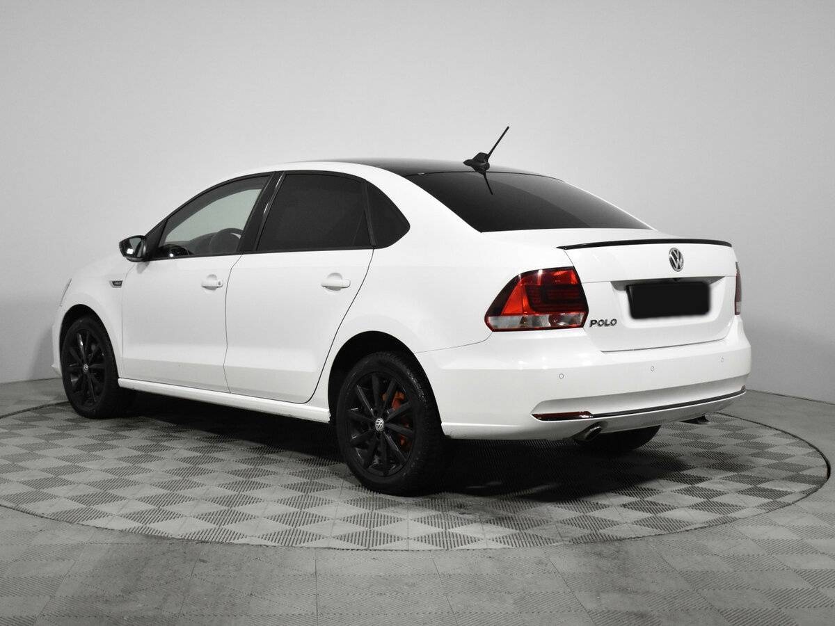 Купить Volkswagen Polo с пробегом. Фото: #5